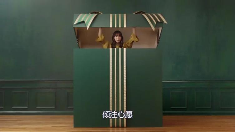 #新垣结衣# 「明治 巧克力效果」#情人节# CM视频发布。咳咳,老婆为了送我巧克力都去代